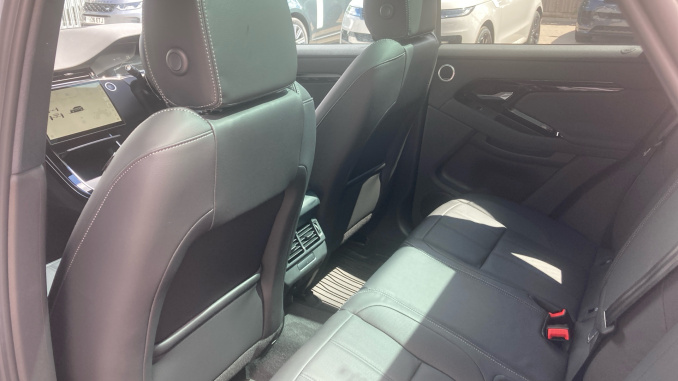 Land Rover Range Rover Evoque 1.5 P270e Hoxton Edition 5dr Auto Hatchback - Image 46